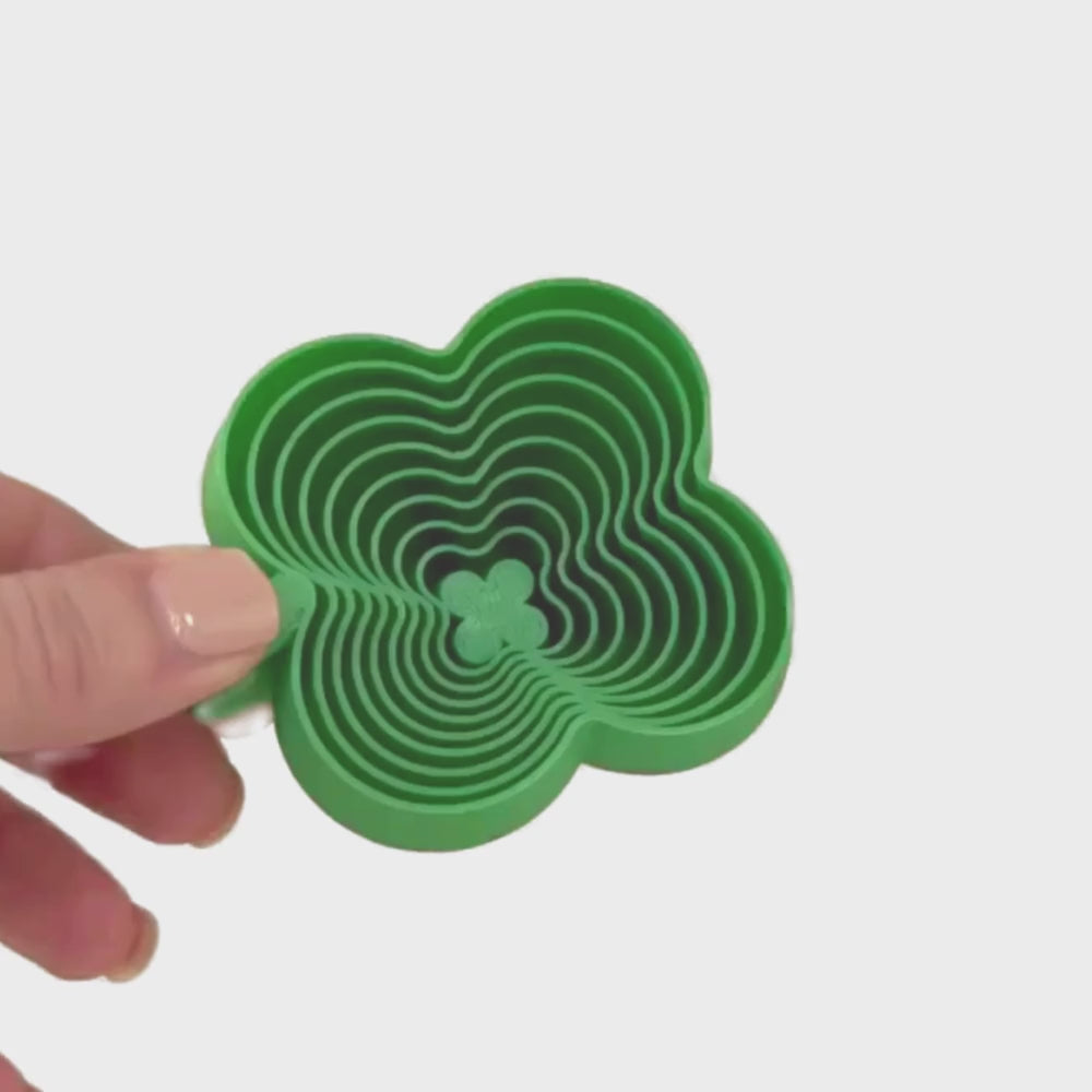 Clover-Shaped Layered Fidget Toy Bundle in green  for St. Patrick's Day fun & stress relief video
