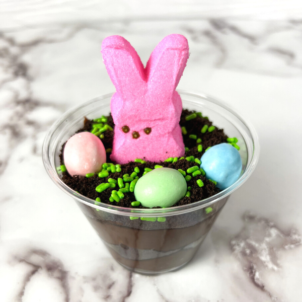 Easter Dirt Pudding Cup with Lid, clear plastic 9 oz treat cup with clear dome lid for party favors and holiday treats